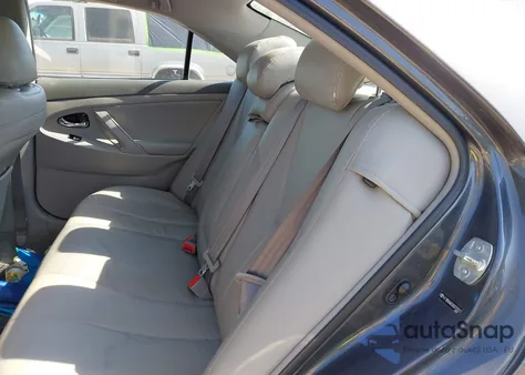 2009 Toyota Camry Hybrid z USA, uszkodzony, nr VIN 4T1BB46K69U070932